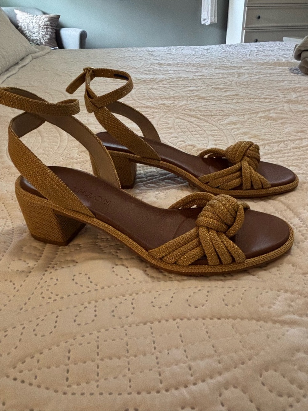 NEW Rothy’s The Knot Sandal in Color Golden Sun | Size 7 - Picture 7 of 10